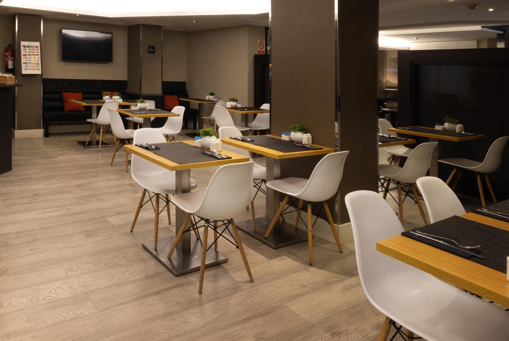Hotell Catalonia Albeniz