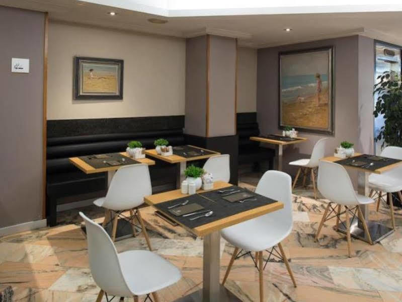 Catalonia Albeniz Hotell